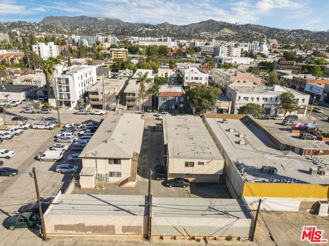 5516 Virginia Avenue, Los Angeles, CA 90038