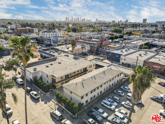 5516 Virginia Avenue, Los Angeles, CA 90038