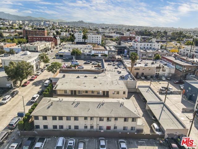 5516 Virginia Avenue, Los Angeles, CA 90038