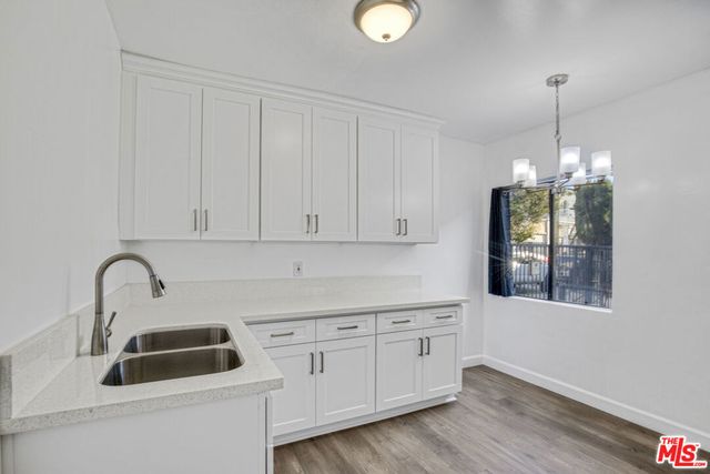 5516 Virginia Avenue, Los Angeles, CA 90038