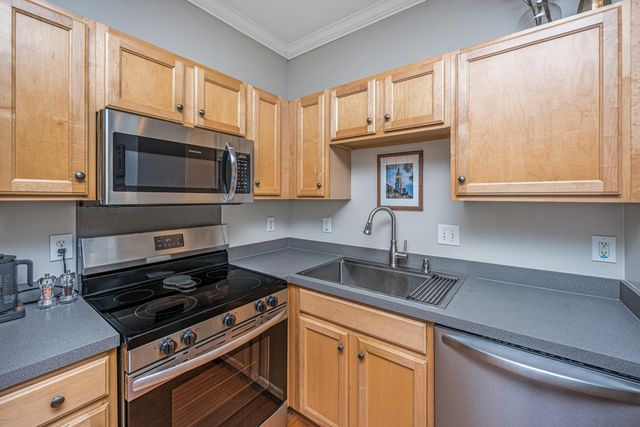 4005 Radcliffe Place Drive A-7, Charleston, SC 29414