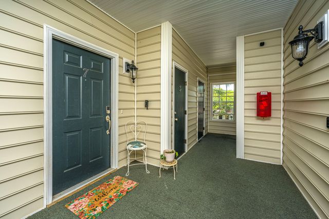 4005 Radcliffe Place Drive A-7, Charleston, SC 29414