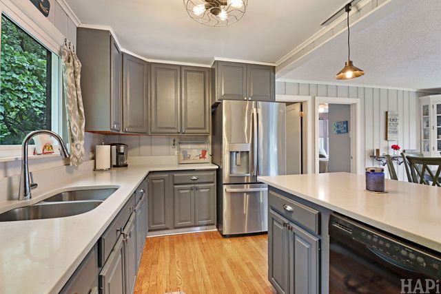 38392 N 8th Street, Spring Grove, IL 60081