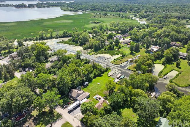 38392 N 8th Street, Spring Grove, IL 60081