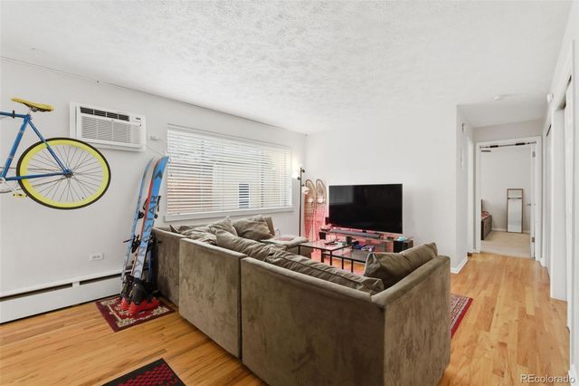 1063 N Clarkson Street 8, Denver, CO 80218