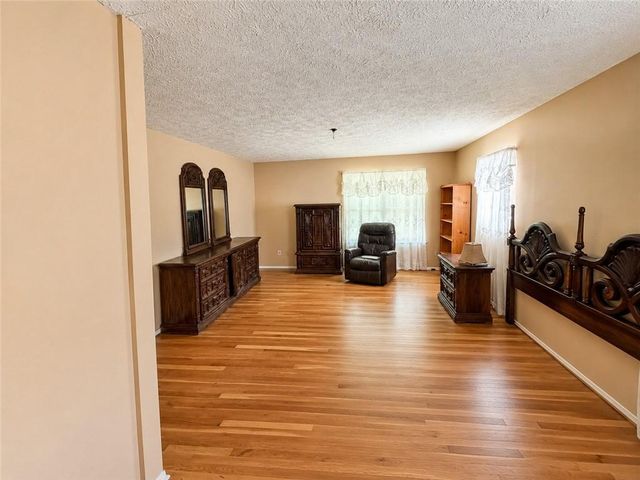 335 Springdale Road, Stockbridge, GA 30281