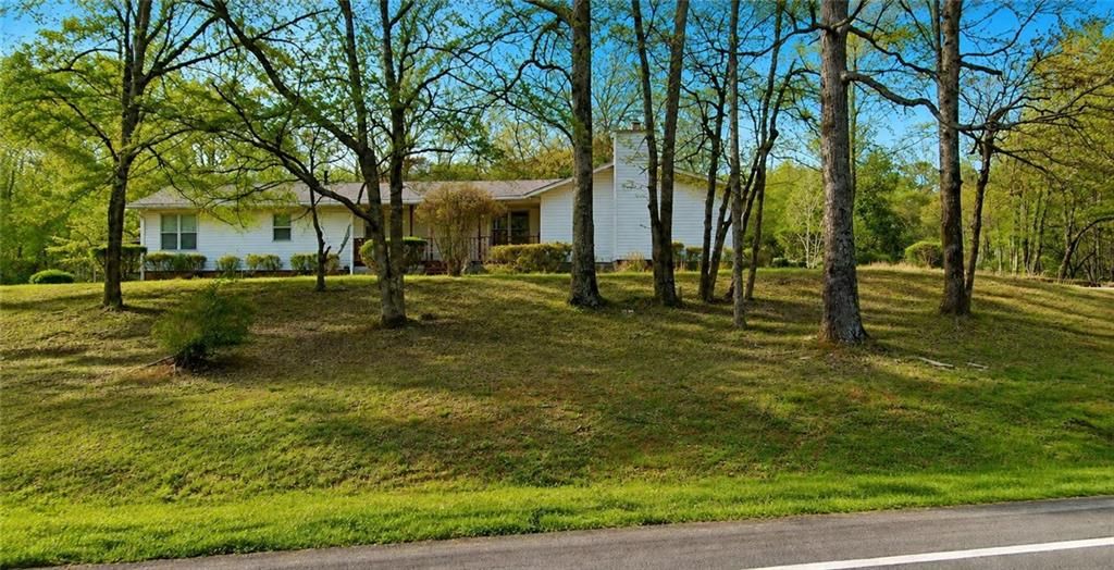 335 Springdale Road, Stockbridge, GA 30281