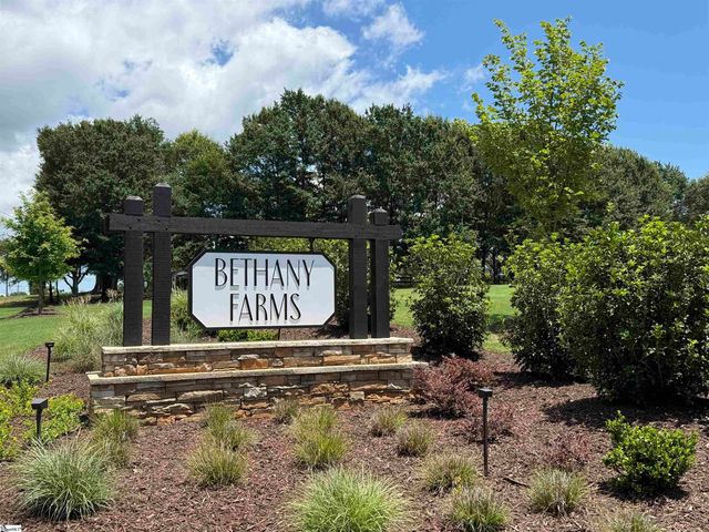 109 Birch Horizon Avenue, Simpsonville, SC 29681