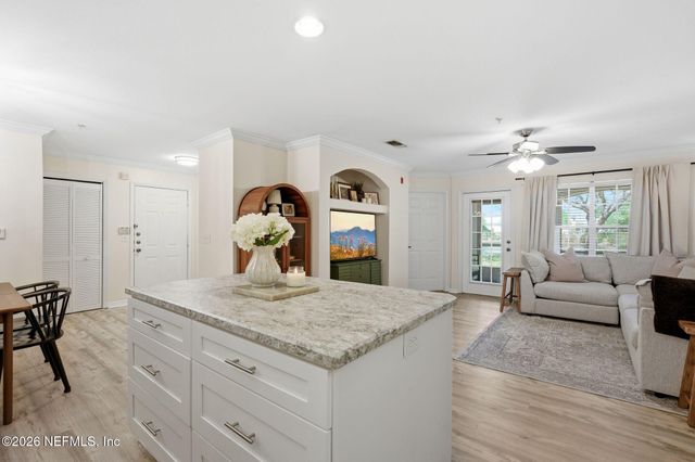 3591 KERNAN Boulevard S 812, Jacksonville, FL 32224