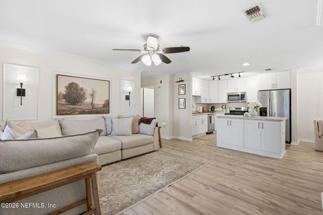 3591 KERNAN Boulevard S 812, Jacksonville, FL 32224