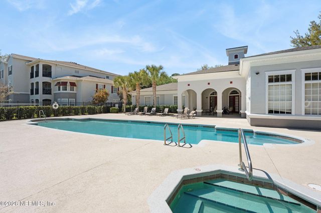 3591 KERNAN Boulevard S 812, Jacksonville, FL 32224