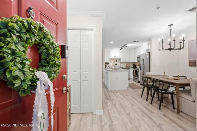 3591 KERNAN Boulevard S 812, Jacksonville, FL 32224