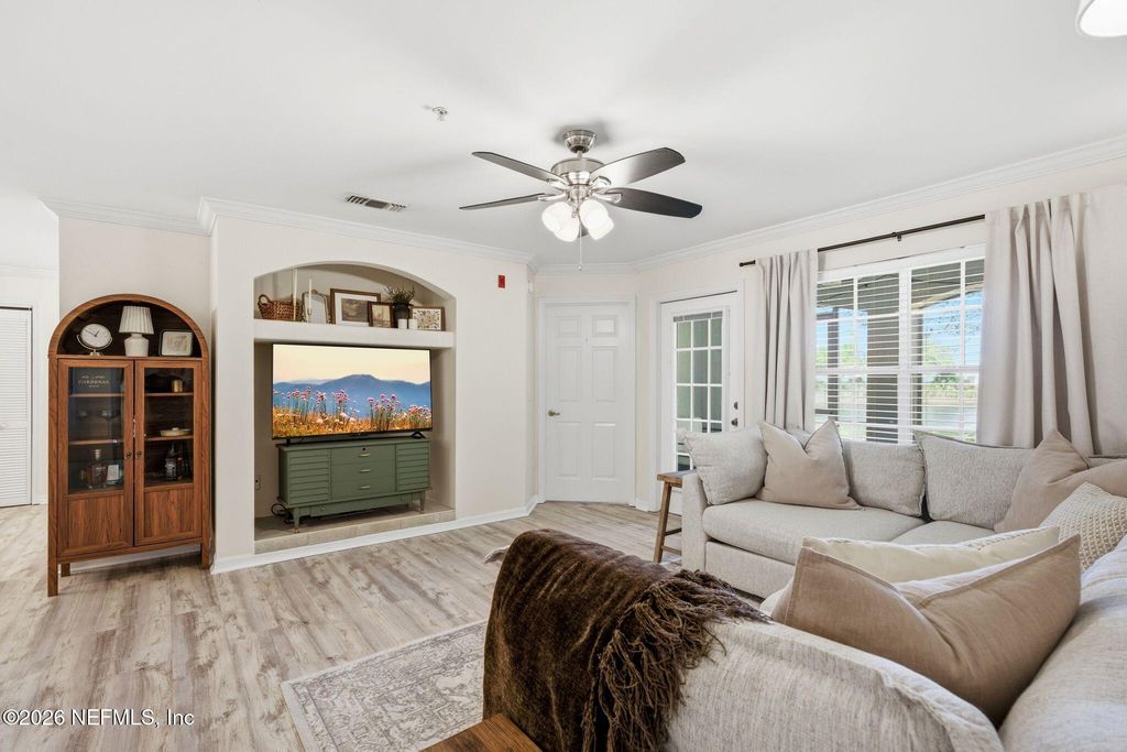 3591 KERNAN Boulevard S 812, Jacksonville, FL 32224