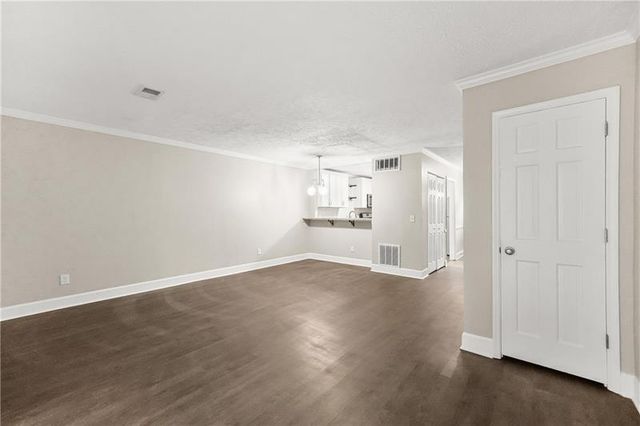 1799 Timber Valley Way SE, Smyrna, GA 30080