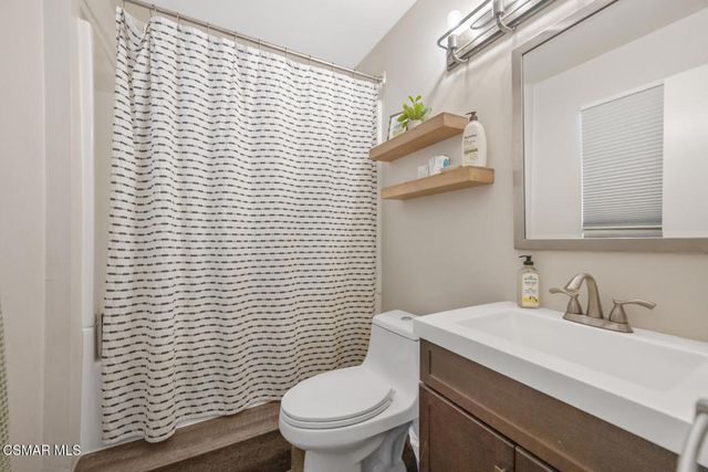 1267 Calle Olmo, Thousand Oaks, CA 91360