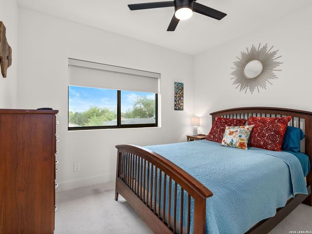 1119 DAWSON ST, San Antonio, TX 78202