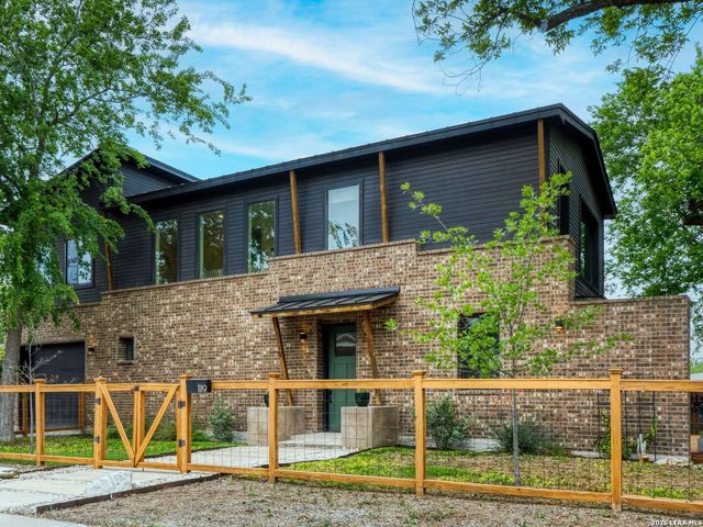 1119 DAWSON ST, San Antonio, TX 78202