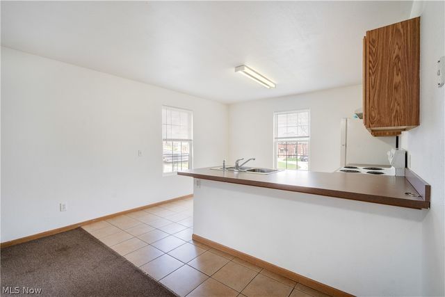 832 Michigan Avenue, Youngstown, OH 44504