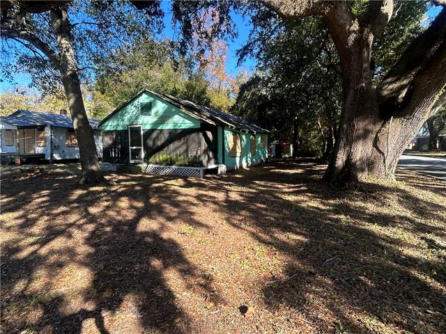 2300-2304 Gordon Street, Brunswick, GA 31520