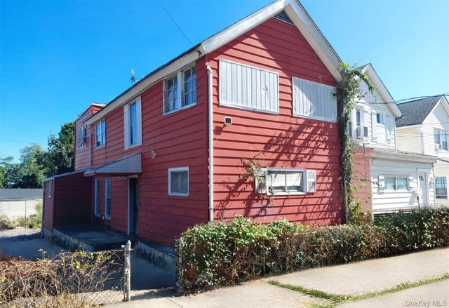 2 Alder Street, Yonkers, NY 10701