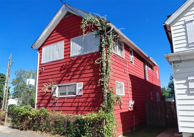 2 Alder Street, Yonkers, NY 10701
