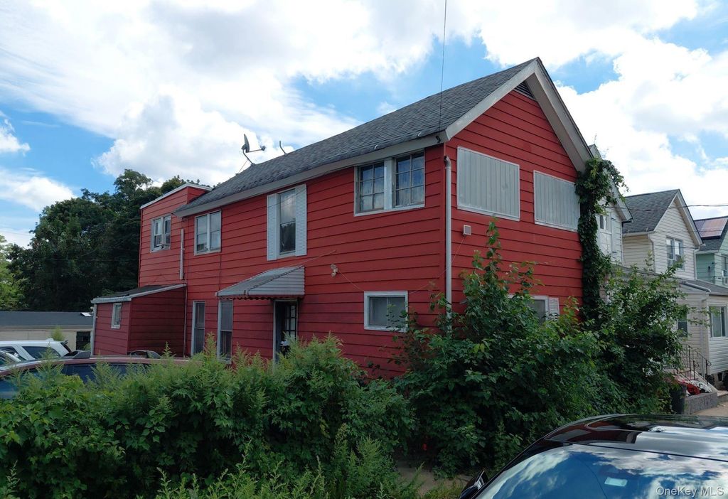 2 Alder Street, Yonkers, NY 10701 — photo 3