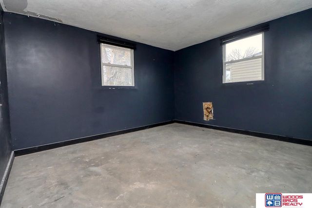 7330 Cuming Street, Lincoln, NE 68507