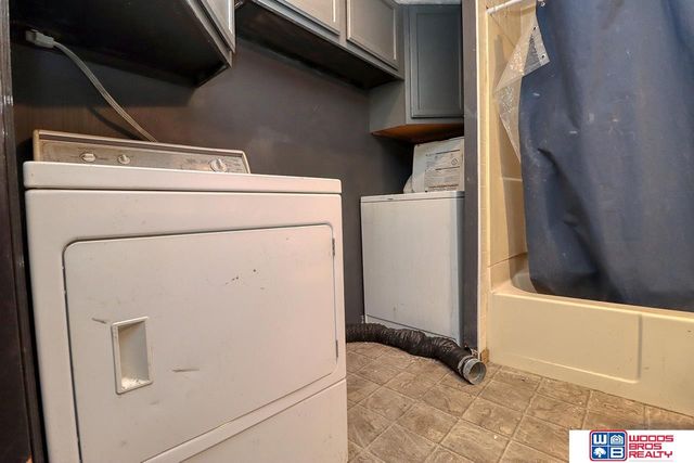 7330 Cuming Street, Lincoln, NE 68507