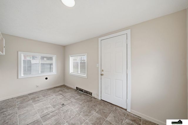 4308 N 61st Street, Lincoln, NE 68507