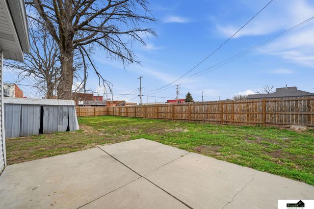 4308 N 61st Street, Lincoln, NE 68507