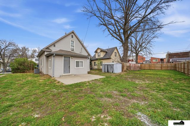 4308 N 61st Street, Lincoln, NE 68507