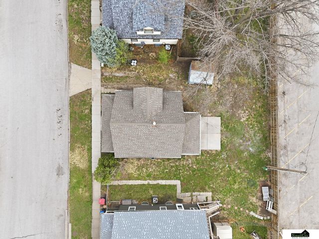 4308 N 61st Street, Lincoln, NE 68507