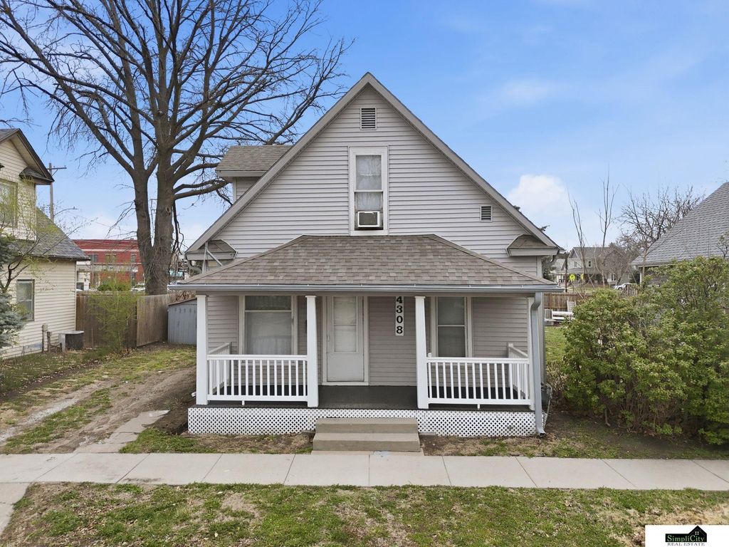 4308 N 61st Street, Lincoln, NE 68507