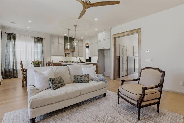 3901 Urban Way, Edmond, OK 73034