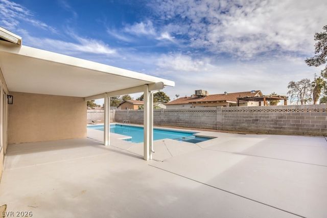 5394 Stirrup Street, Las Vegas, NV 89119