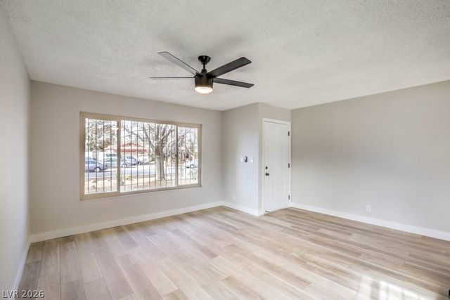 5394 Stirrup Street, Las Vegas, NV 89119