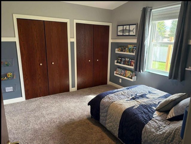 137 Acorn LANE, West Salem, WI 54669