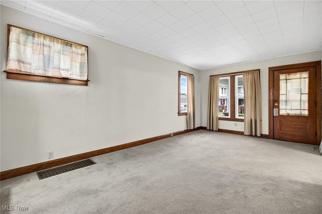 129 Brandtson Avenue, Elyria, OH 44035