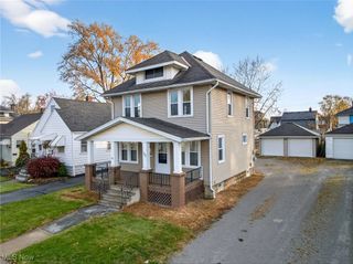 129 Brandtson Avenue, Elyria, OH 44035