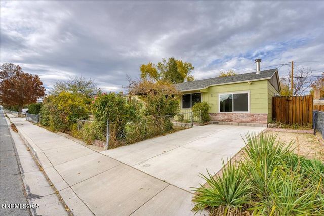 1110 Xman Way, Sparks, NV 89431