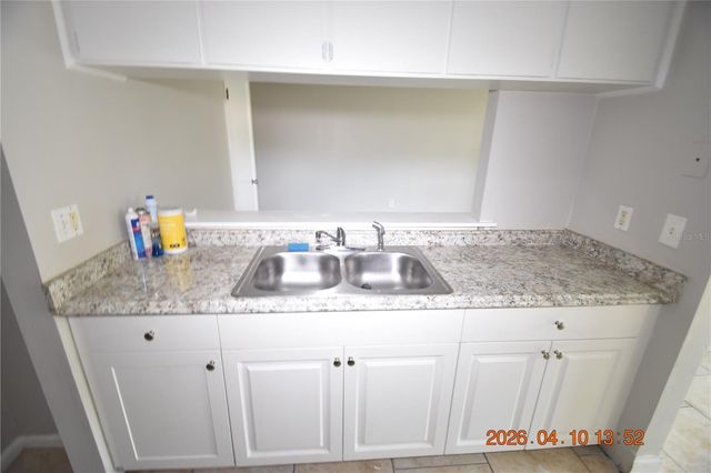 12403 JOEL COURT, Tampa, FL 33612