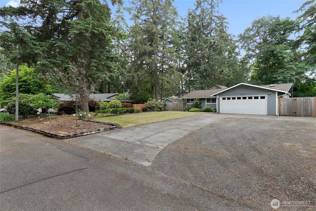 3627 Princeton Court SE, Lacey, WA 98503
