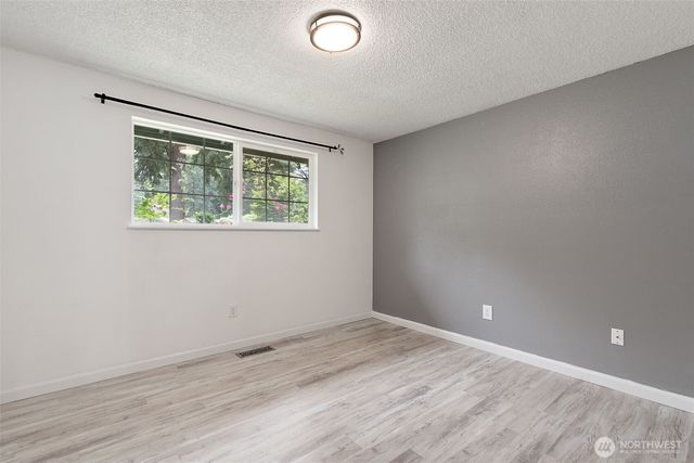 3627 Princeton Court SE, Lacey, WA 98503