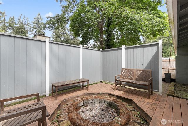 3627 Princeton Court SE, Lacey, WA 98503