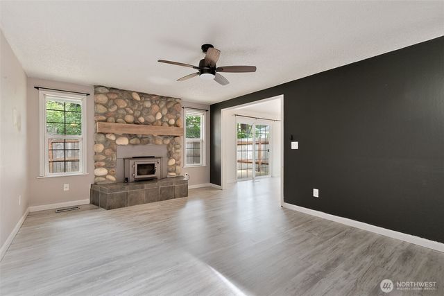 3627 Princeton Court SE, Lacey, WA 98503
