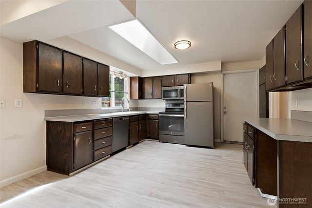 3627 Princeton Court SE, Lacey, WA 98503