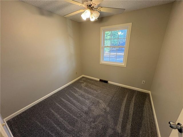 19608 E 30th Street S, Independence, MO 64057