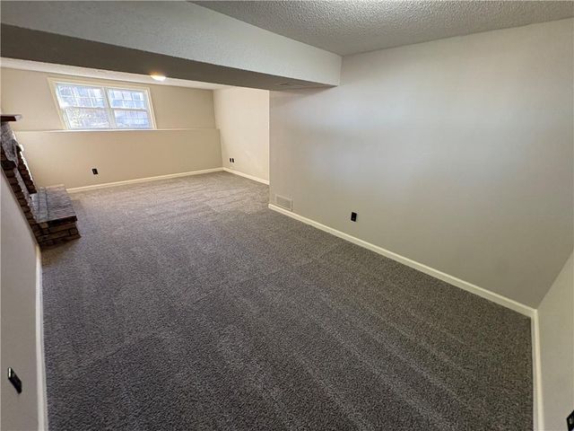 19608 E 30th Street S, Independence, MO 64057