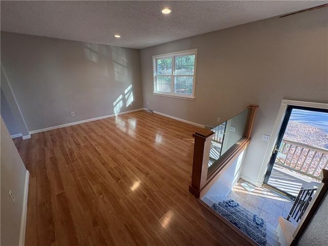 19608 E 30th Street S, Independence, MO 64057