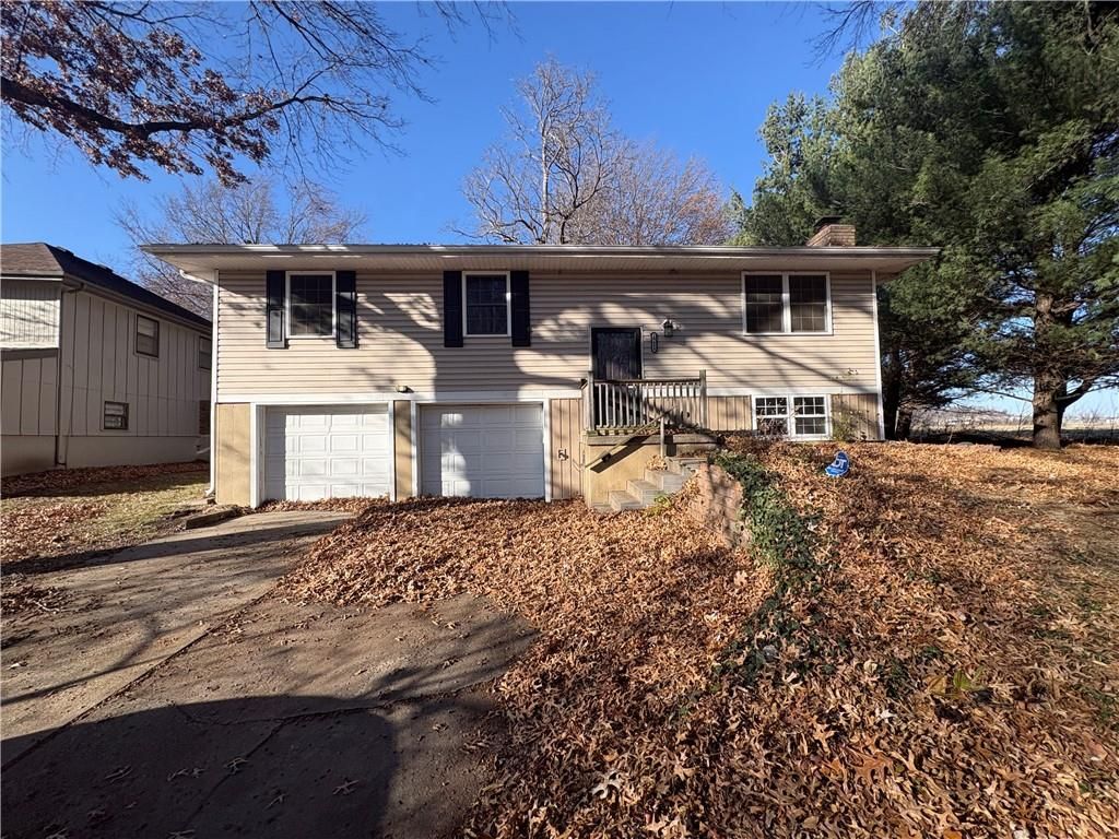 19608 E 30th Street S, Independence, MO 64057